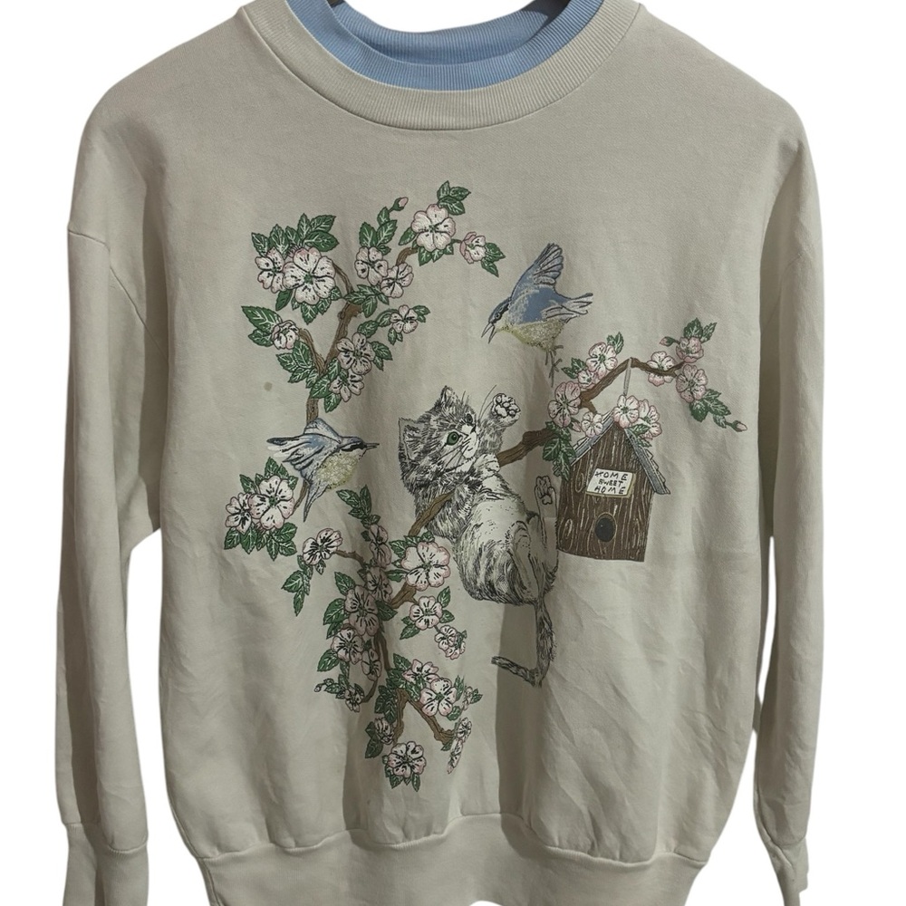 Vintage Cat Kittens & Birds Cute Graphic Sweater Crewneck Sweatshirt